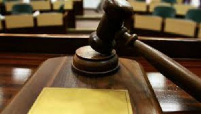 Garnitură nouă la CCR: cei 3 noi judecători vor depune jumântul de învestitură în faţa preşedintelui